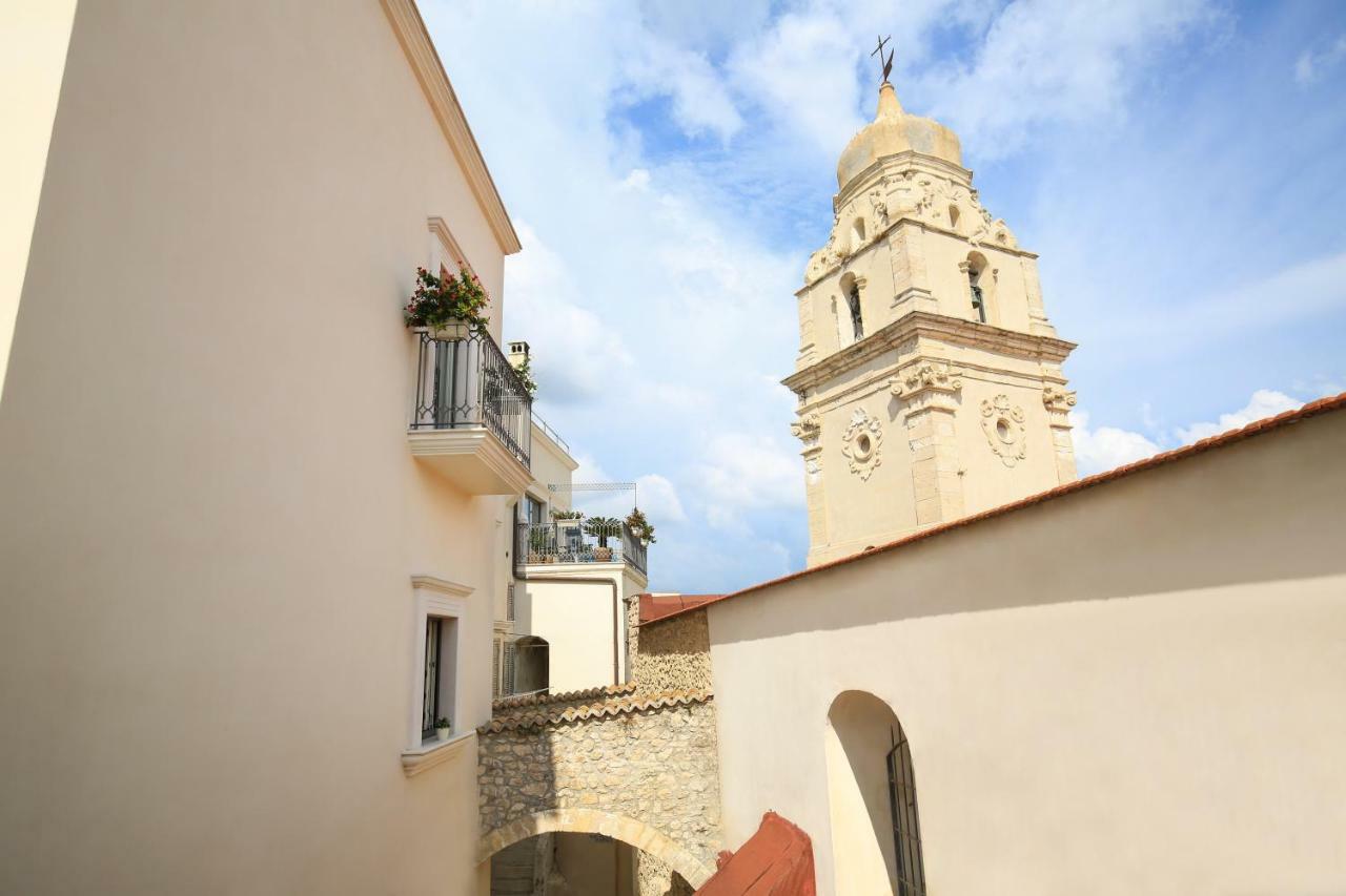 Al Castello Relais Bed & Breakfast เวียสเต ภายนอก รูปภาพ